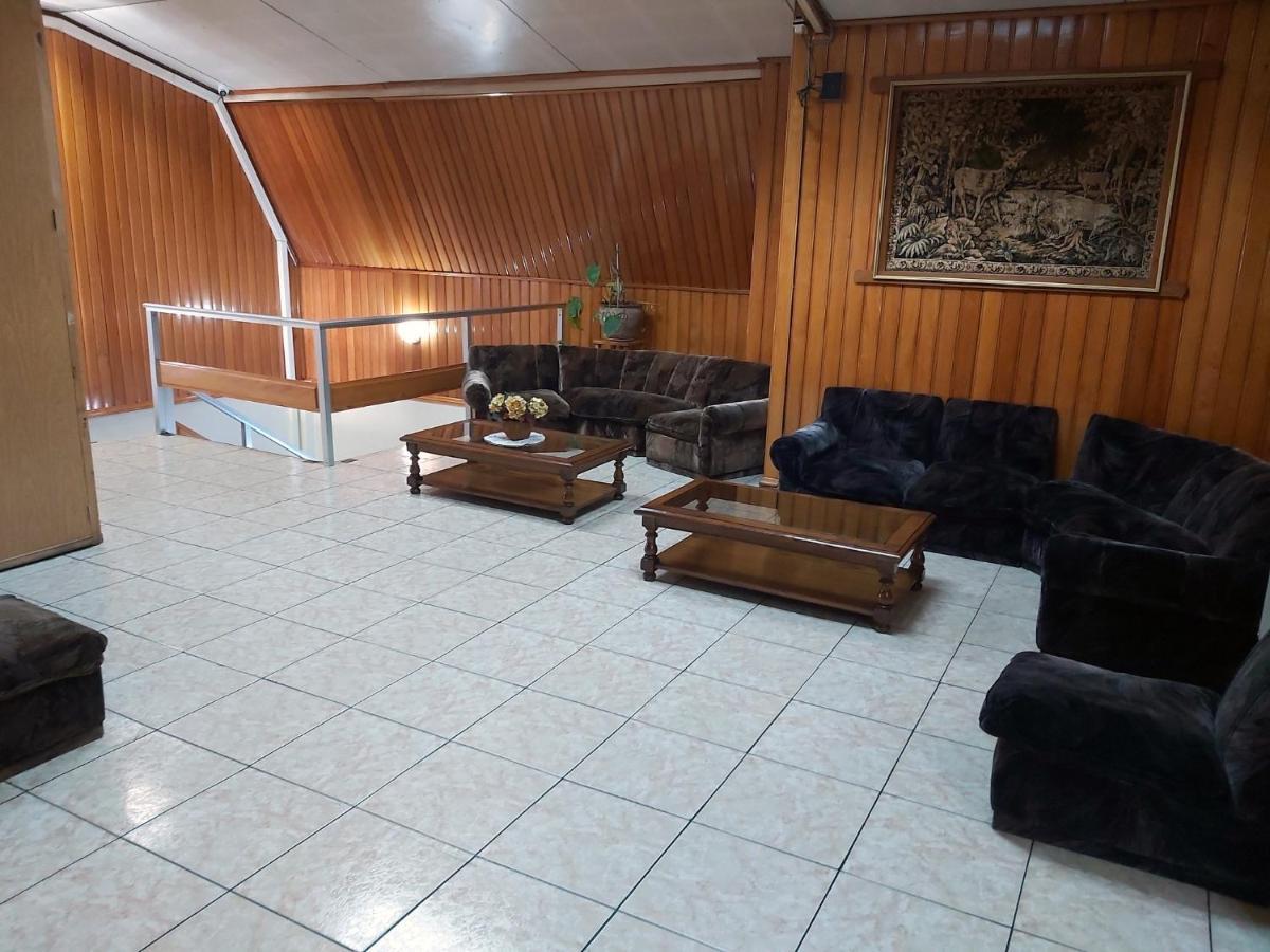 קסטרו Hotel Esmeralda מראה חיצוני תמונה